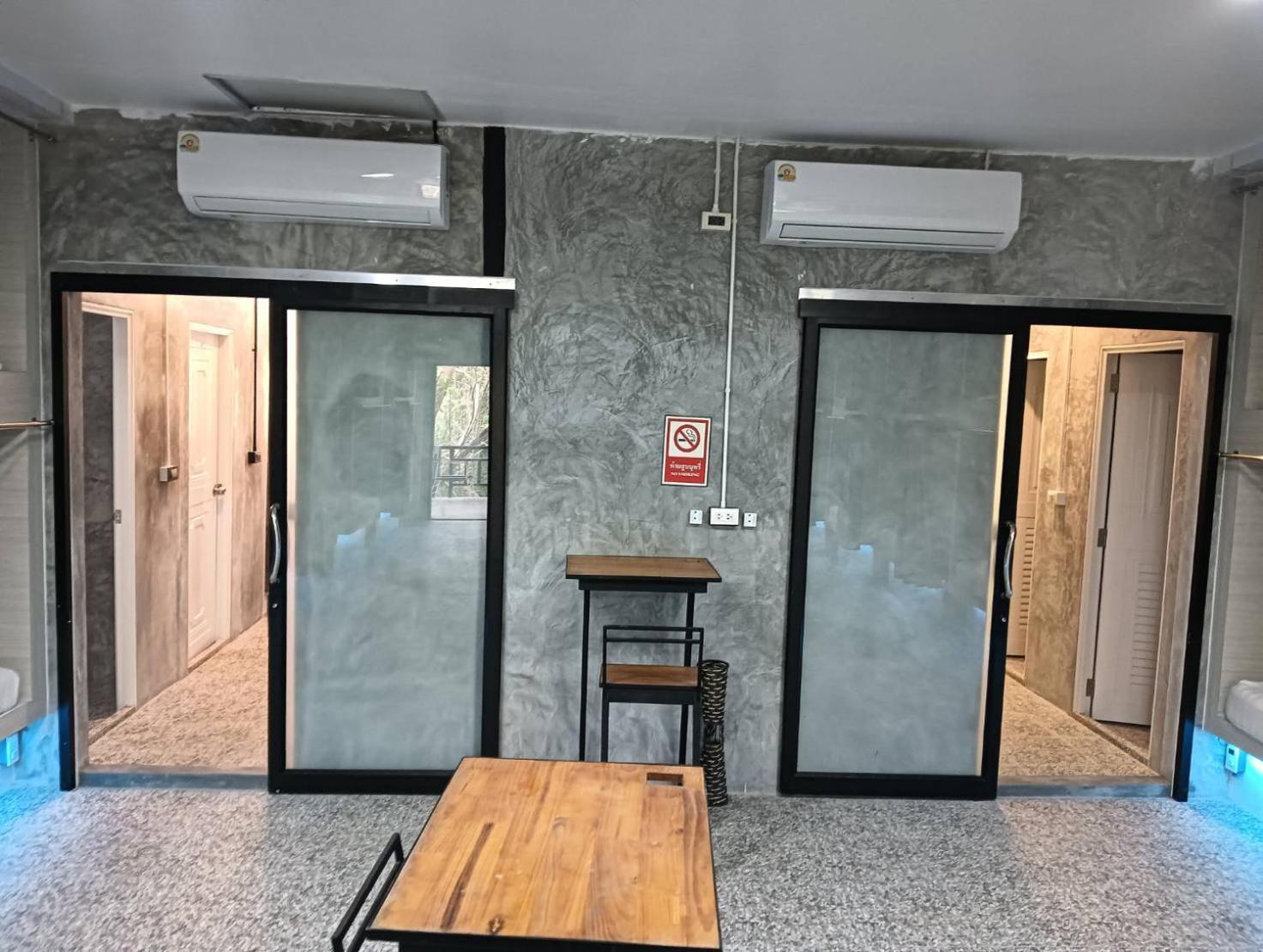 White Jail At Koh Tao Hostel Exterior photo